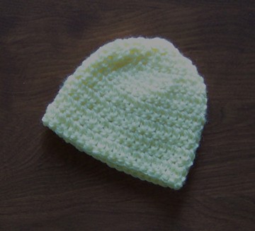 Easy crochet preemie beanie baby hat plain