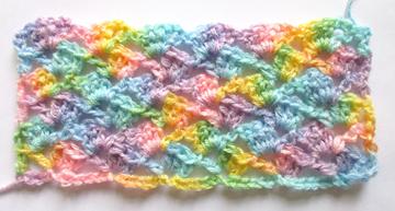 Crochet adjacent shells stitch